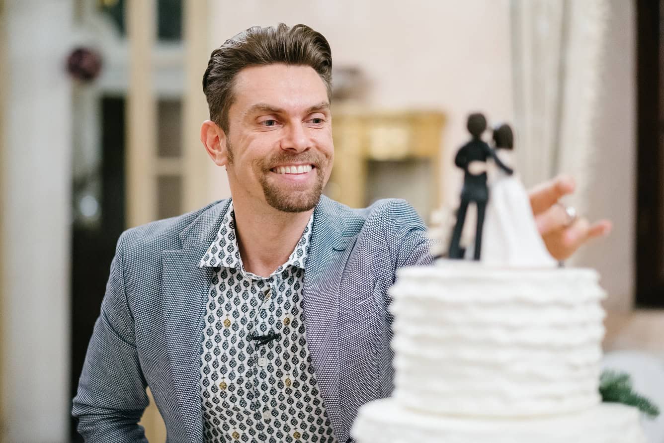 what does a wedding planner